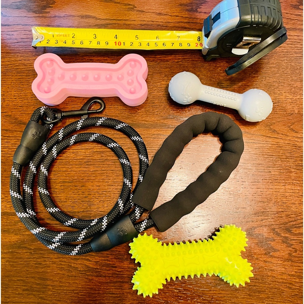 Brand New 🆕🐶🐾pet Packs 🐶🐾🆕 Leash & 3 Durable High Quality PetToys🦴🆕 Dog